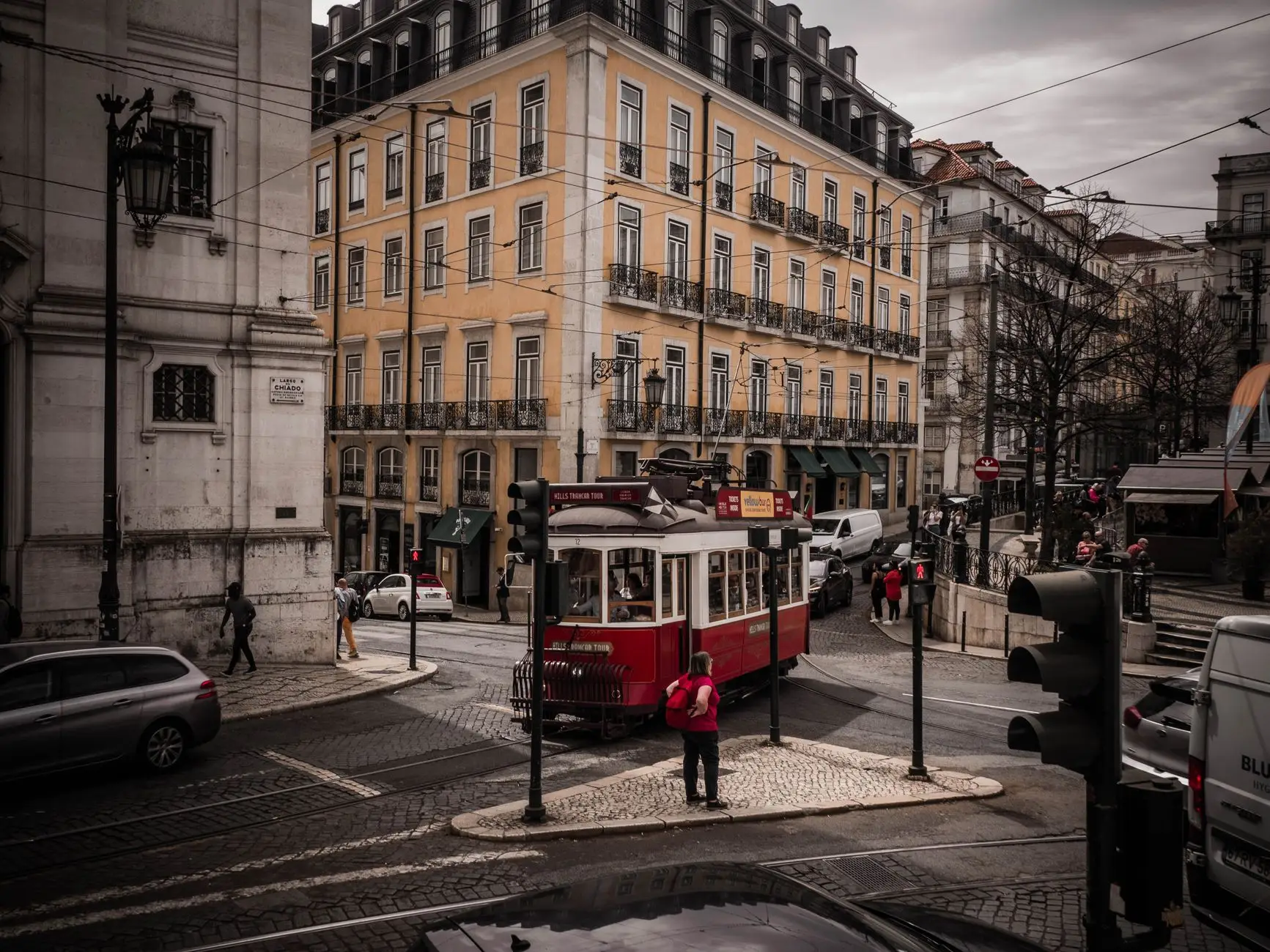 Get a free stopover in Portugal with TAP (and a 25% discount on an internal flight) - Lisbon cityscape tram street
